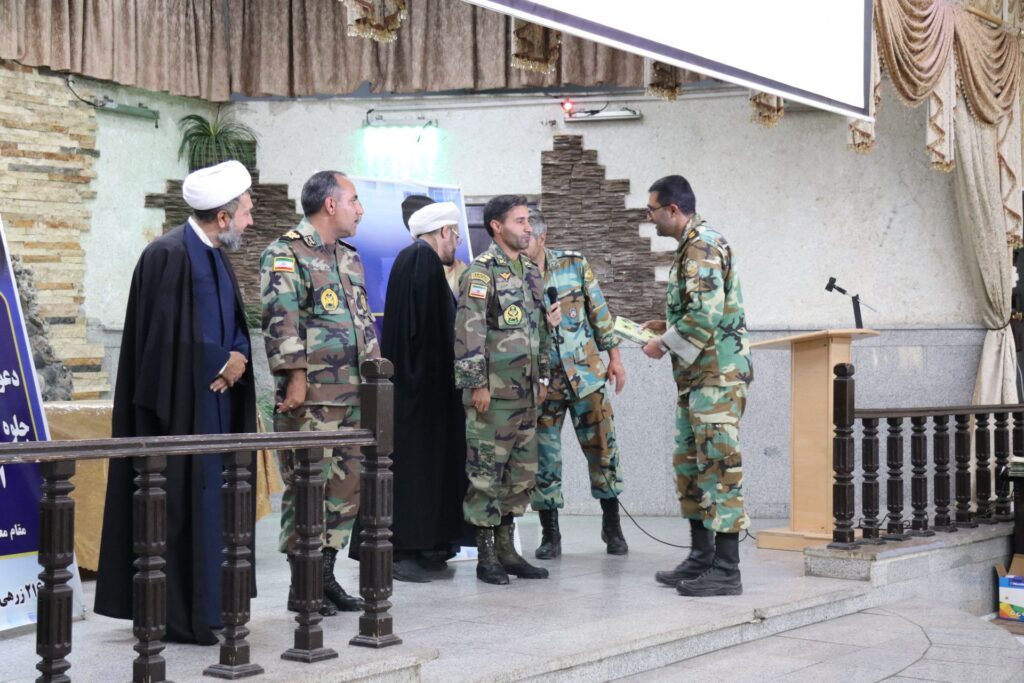 دوره شیوه های دعوت به نماز ویژه خانواده های کارکنان ارتش در زنجان برگزار شد