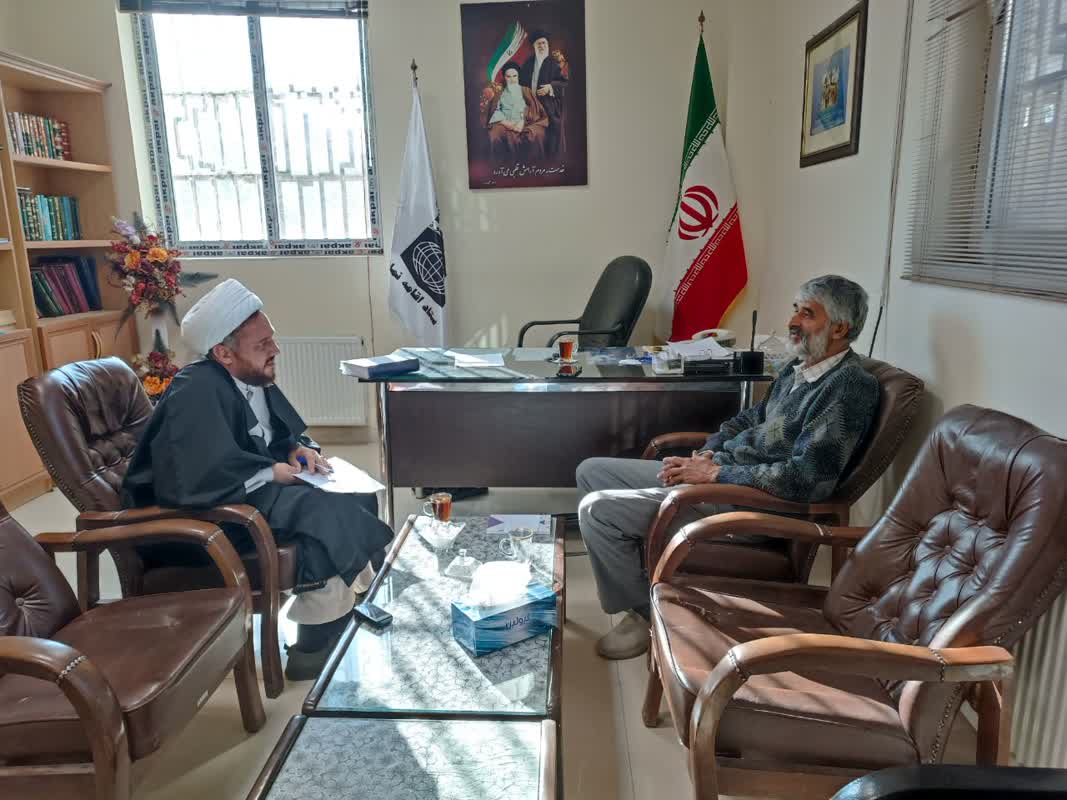 گفت و گوی نماینده بیمارستان نبی اکرم زاهدان با مدیر ستاد اقامه نماز