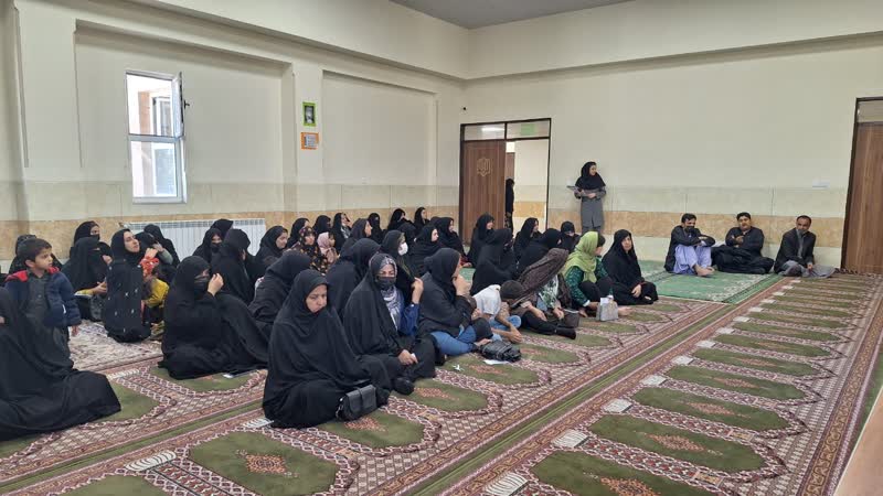 نشست شیوه های دعوت فرزندان به نماز ویژه مادران برگزار شد