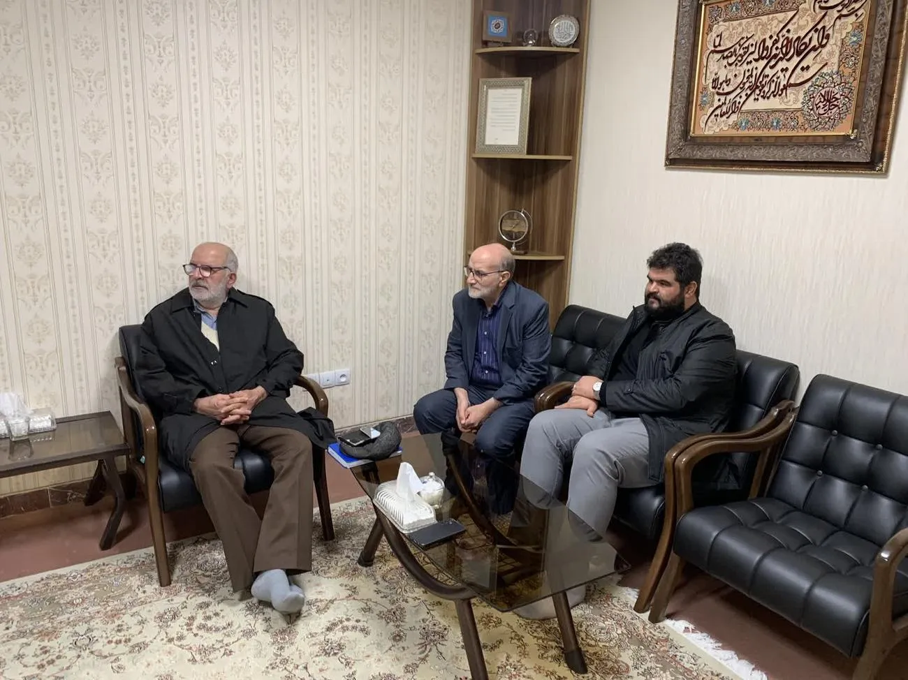 دیدار مسئولین ستاد اقامه نماز کشور با نماینده ولیفقیه در کردستان