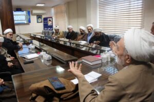 نشست آموزشی با حضور روحانیون و ائمه جماعات دفتر سیاسی، عقیدتی ارتش شمال شرق کشور برگزار شد