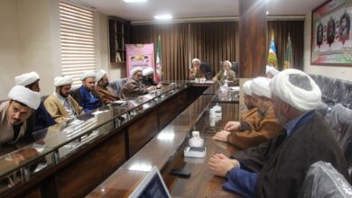 نشست آموزشی با حضور روحانیون و ائمه جماعات دفتر سیاسی، عقیدتی ارتش شمال شرق کشور برگزار شد