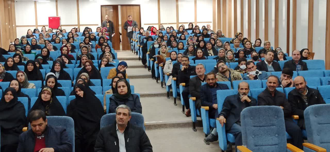 طرح نیایش در بهار تعلیم و تربیت در شهرستان سبزوار برگزار شد