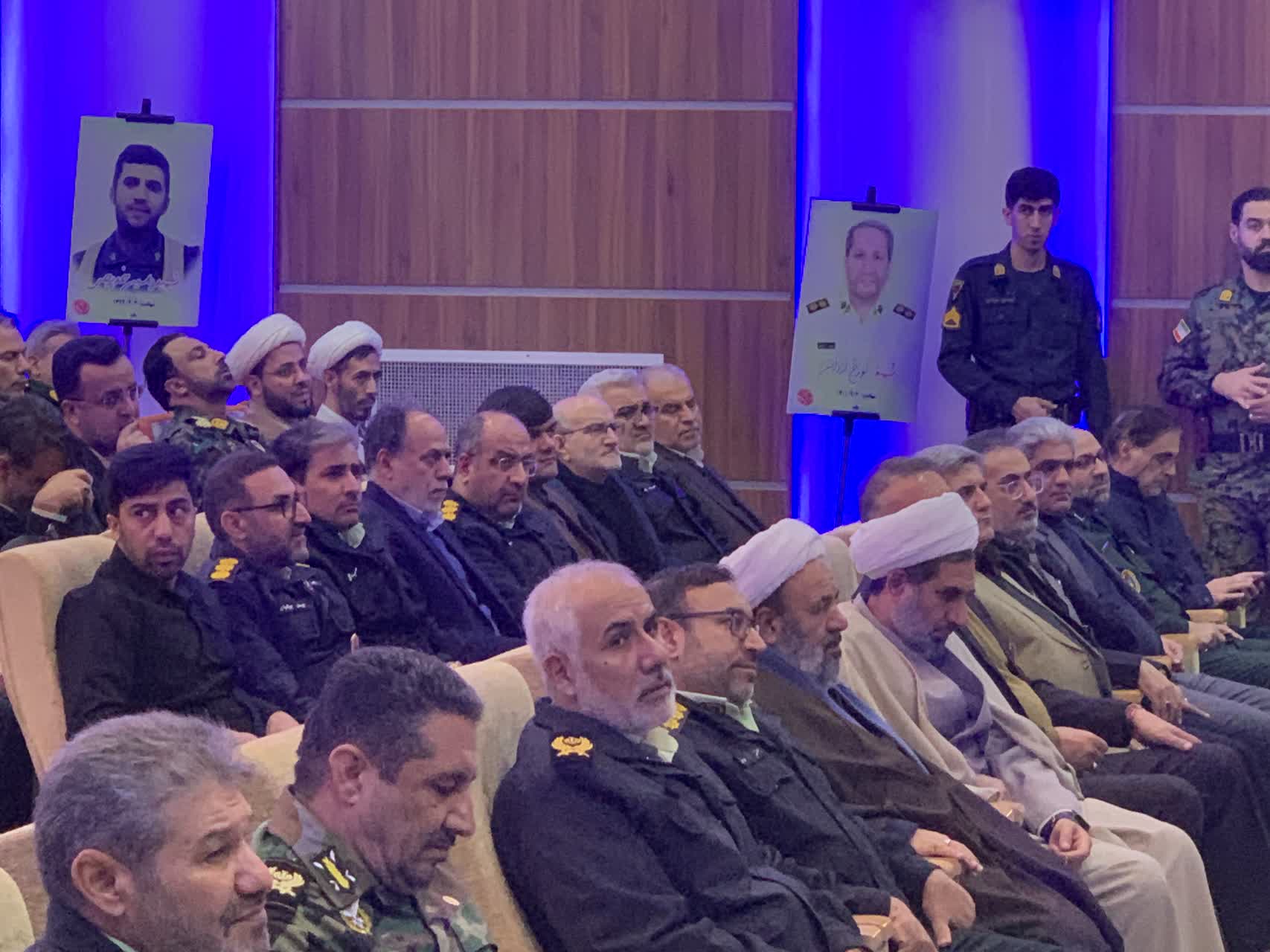 تجلیل از مدرسین بومی ستاد اقامه نماز کردستان در همایش تخصصی نهجالبلاغه نیروی انتظامی