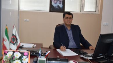 راه صحبت و ارتباط با خدا، نماز با توجه و تضرع است