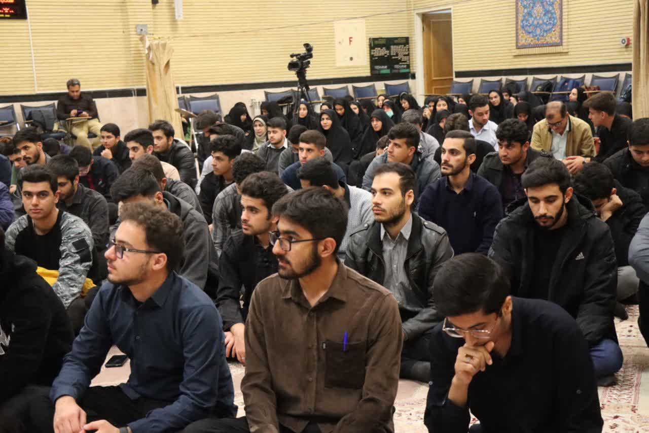 مراسم افتتاحیه دوره آموزشی طرج معراج در ایلام برگزار شد