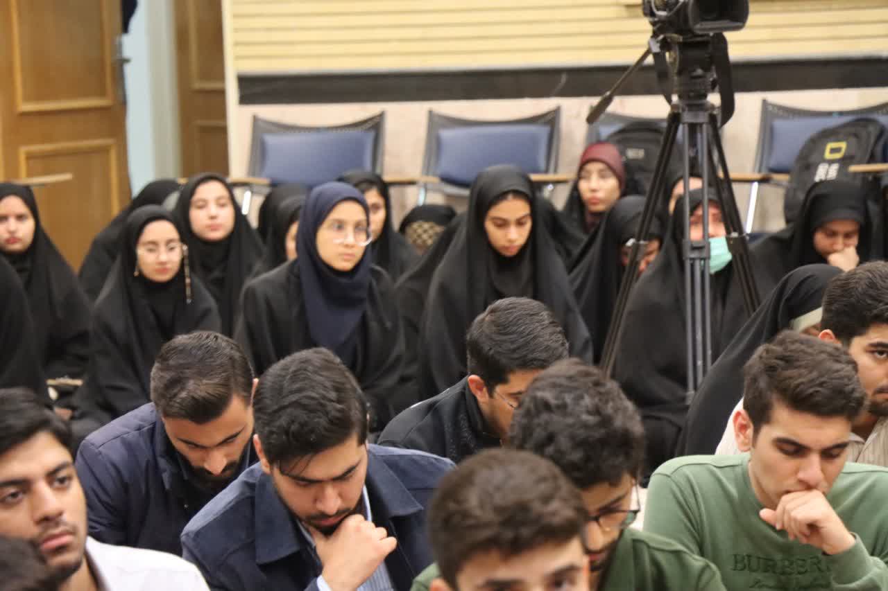 مراسم افتتاحیه دوره آموزشی طرج معراج در ایلام برگزار شد