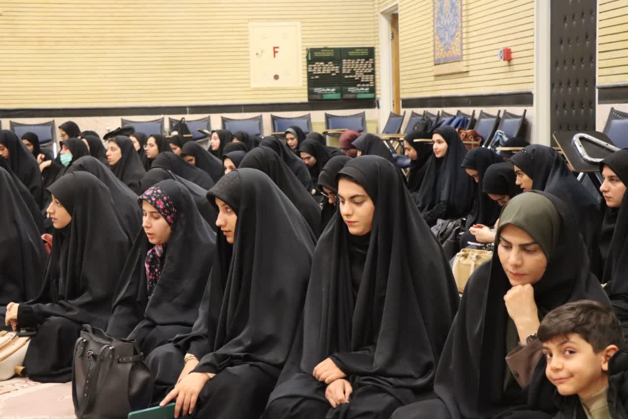 مراسم افتتاحیه دوره آموزشی طرج معراج در ایلام برگزار شد