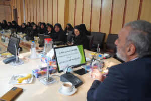 جلسه هیئت اندیشهورز ستاد اقامه نماز لرستان با حضور دکتر زرهانی در خرمآباد