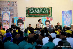 فلسفه نماز؛ «تکیه‌گاه انسان کجاست؟»/ روایت یک گفت‌وگوی صمیمی در مدرسه