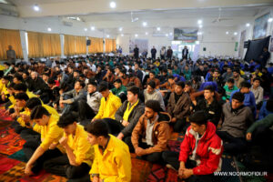 فلسفه نماز؛ «تکیه‌گاه انسان کجاست؟»/ روایت یک گفت‌وگوی صمیمی در مدرسه