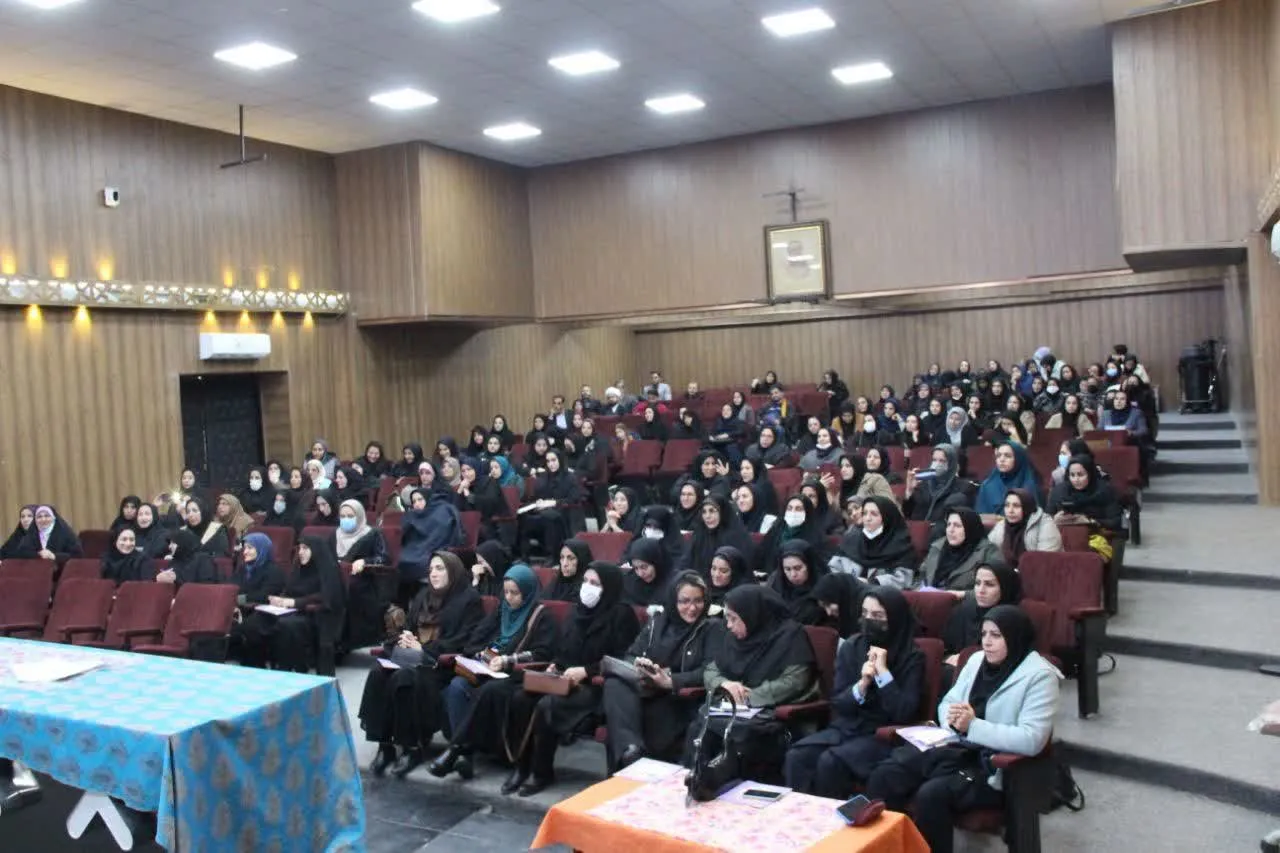 مراسم پایانی طرح شهر نماز لرستان با حضور فرهنگیان و معلمان