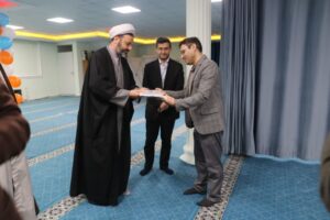 از خادمان نماز ستاد دانشگاه علوم پزشکی ارومیه تجلیل شد