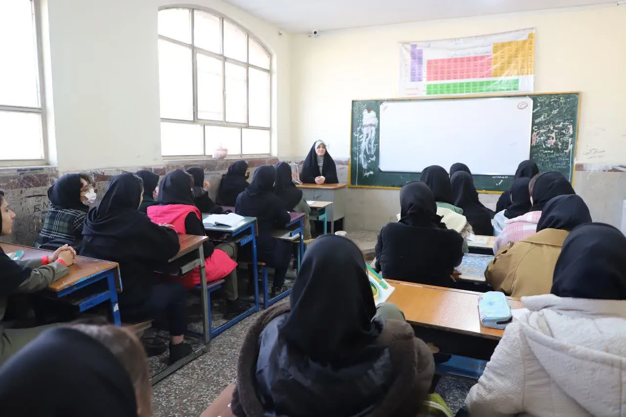 دوره آموزشی پیش از اجلاس استانی نماز در شهرستان‌های استان البرز برگزار شد