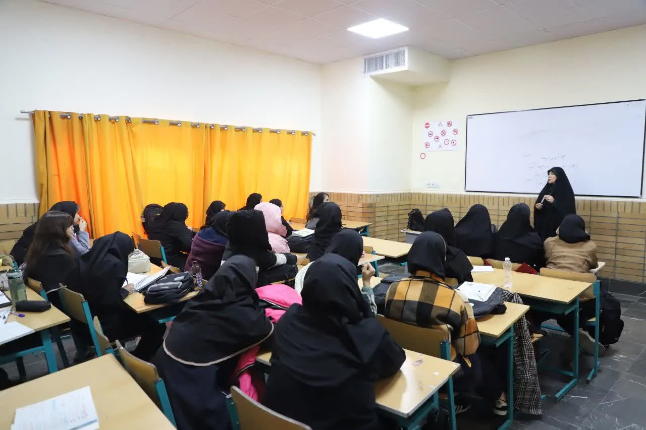 دوره آموزشی پیش از اجلاس استانی نماز در شهرستانهای استان البرز برگزار شد