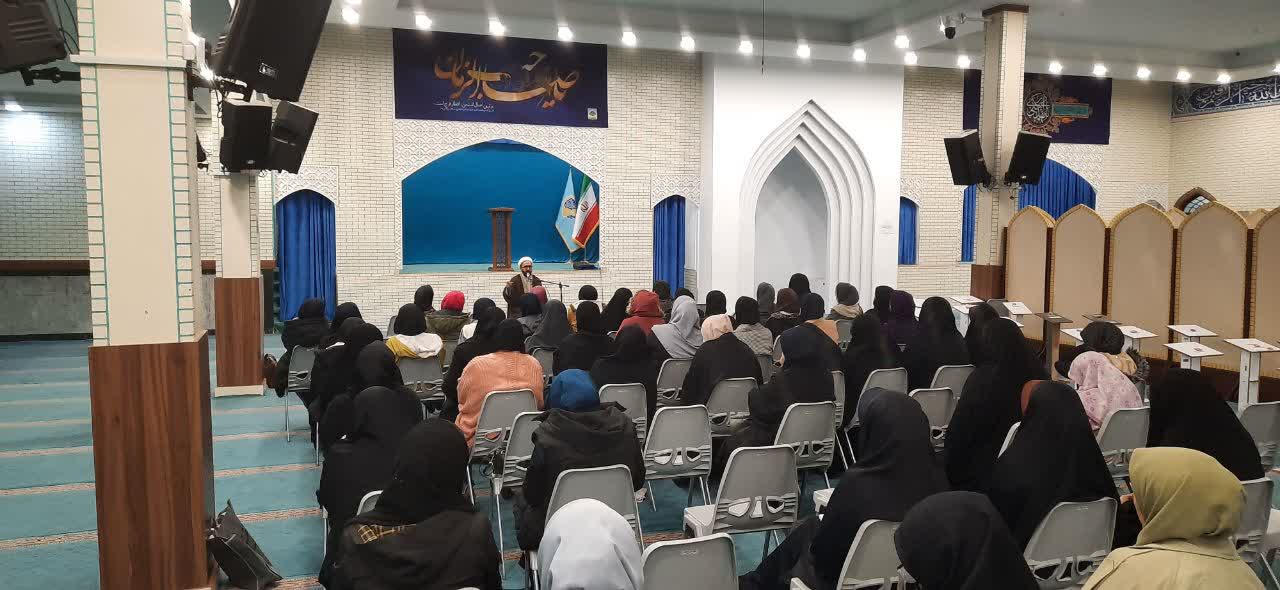 نشست های آموزشی پیش از اجلاس استانی نماز در البرز برگزار شد