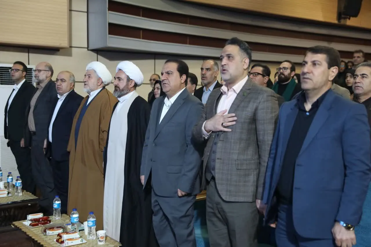دهمین اجلاسیه استانی نماز در ایلام برگزار شد