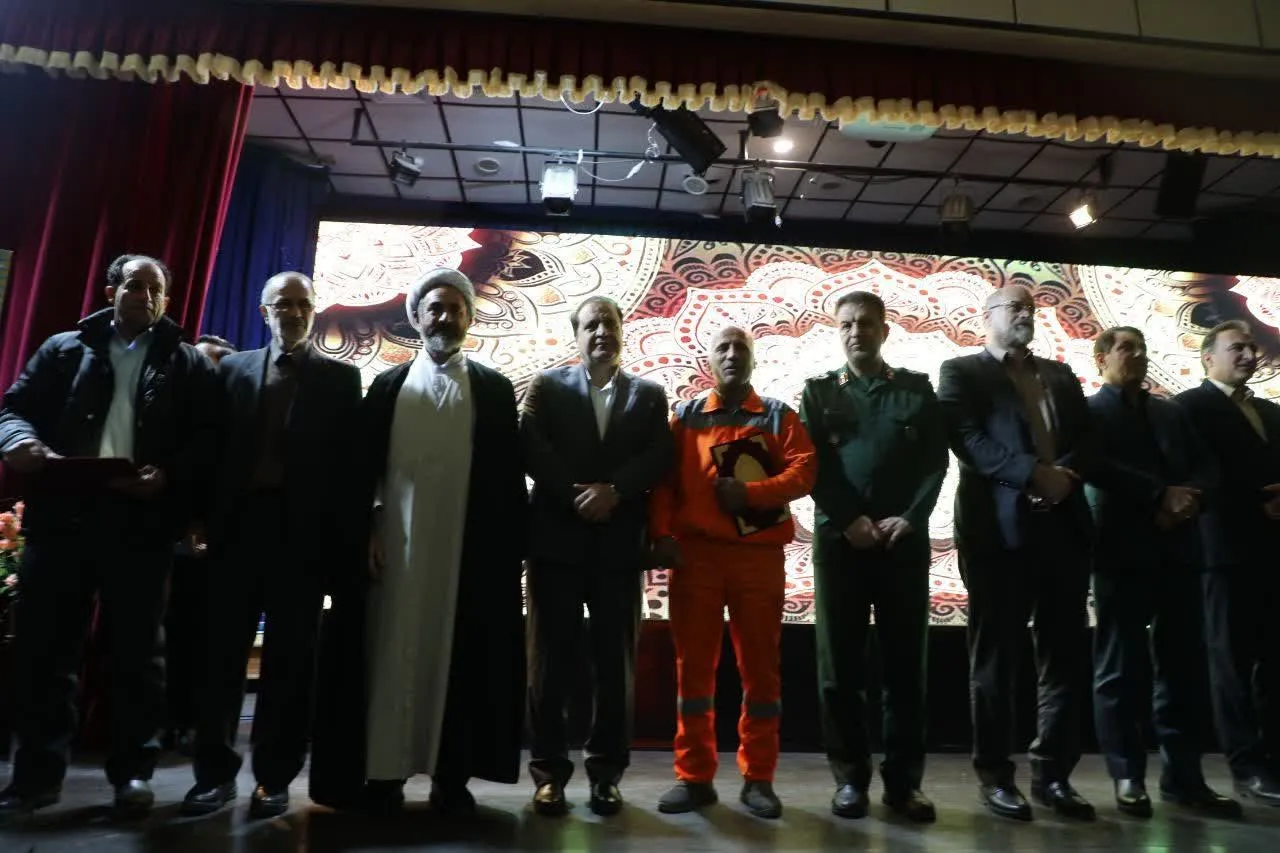 دهمین اجلاسیه استانی نماز در ایلام برگزار شد