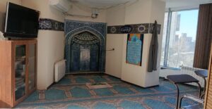 دوره سبک زندگی قرآنی در راستای اجلاس استانی نماز در اداره کل بیمه سلامت البرز برگزار شد