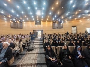 آیین جشن نومکلفین شهرداری سمنان با حضور مدیر ستاد اقامه نماز برگزار شد