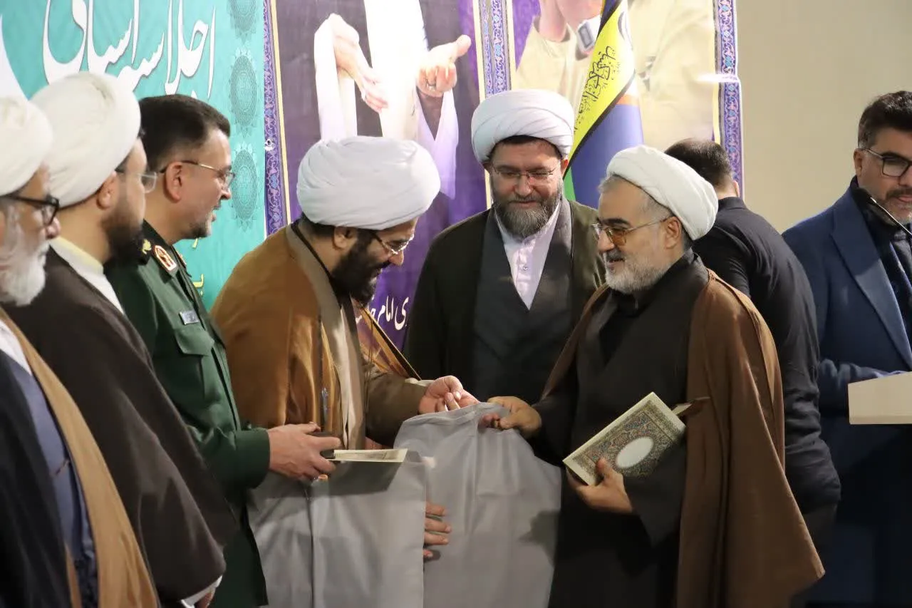 فعالیتهای یکساله اقامه نماز در نیروهای مسلح استان سمنان ارزیابی شد
