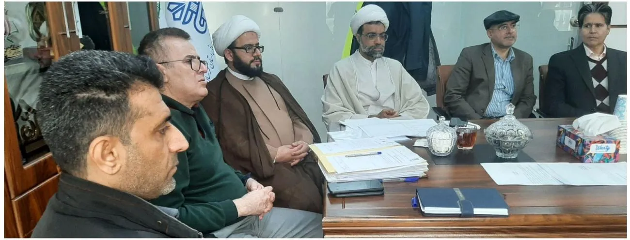جلسه شورای اقامه نماز دانشگاه علوم پزشکی لرستان با حضور مسئولین