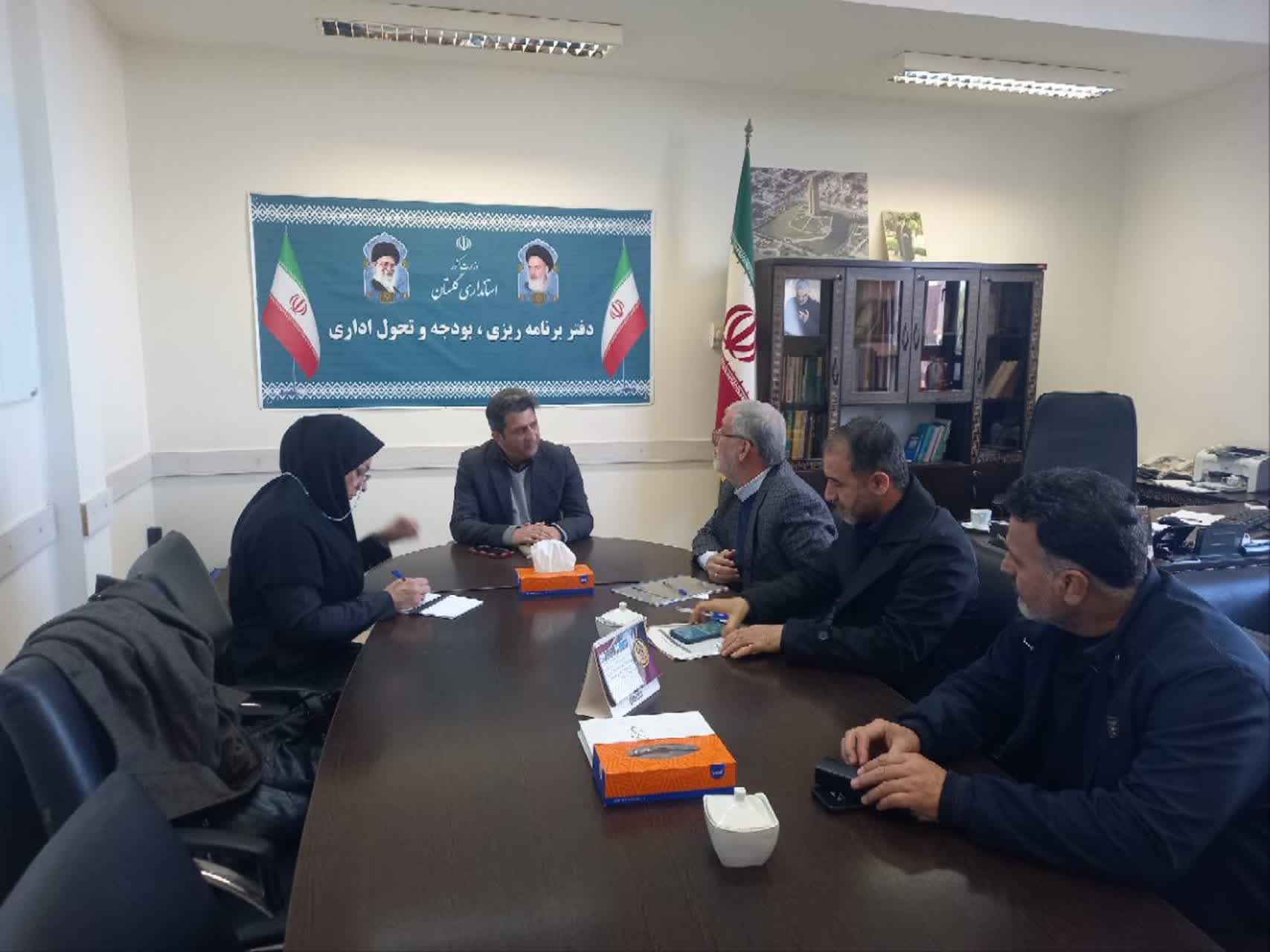 نشست برنامه‌ریزی برگزاری دوره‌های آموزشی نماز در استانداری گلستان