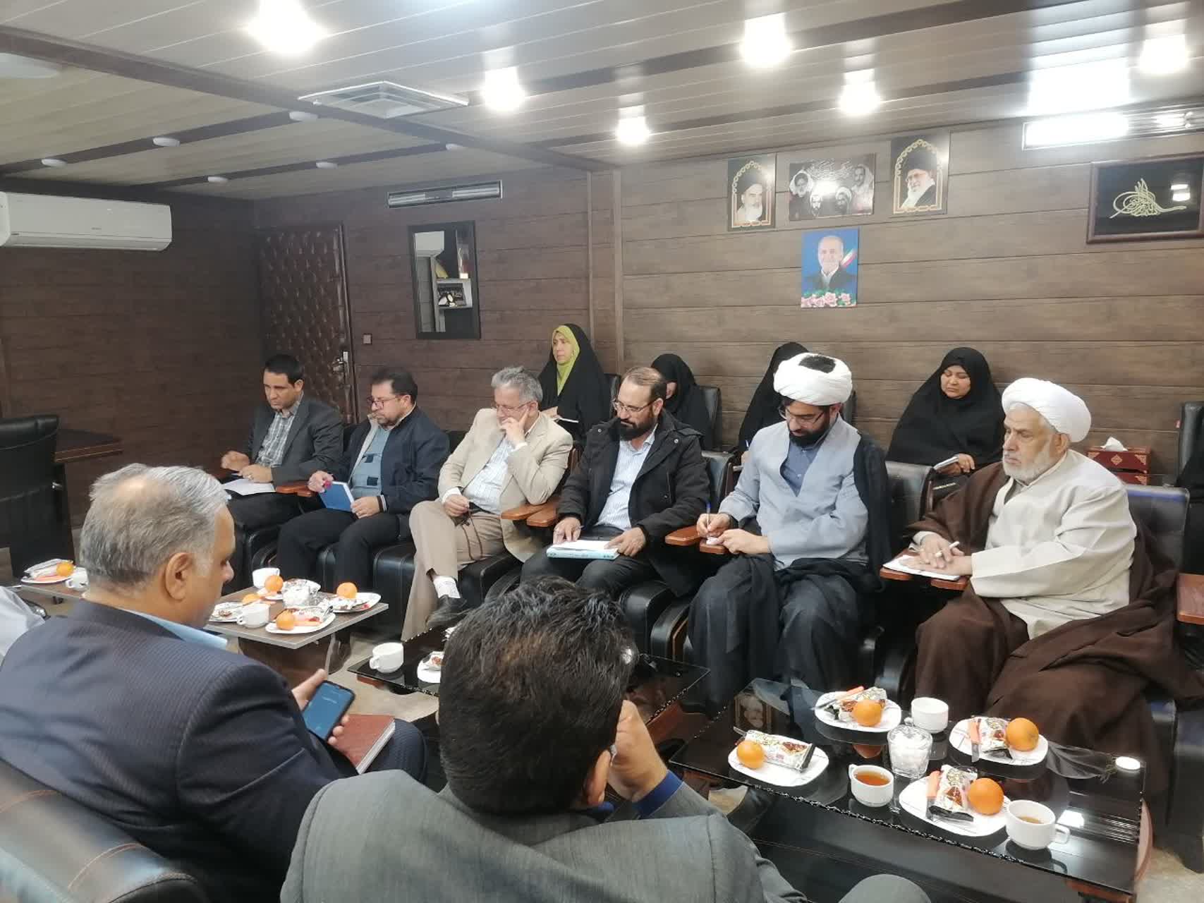 تشکیل شورای عالی قرآن و نماز اداره کل آموزش و پرورش استان کرمان