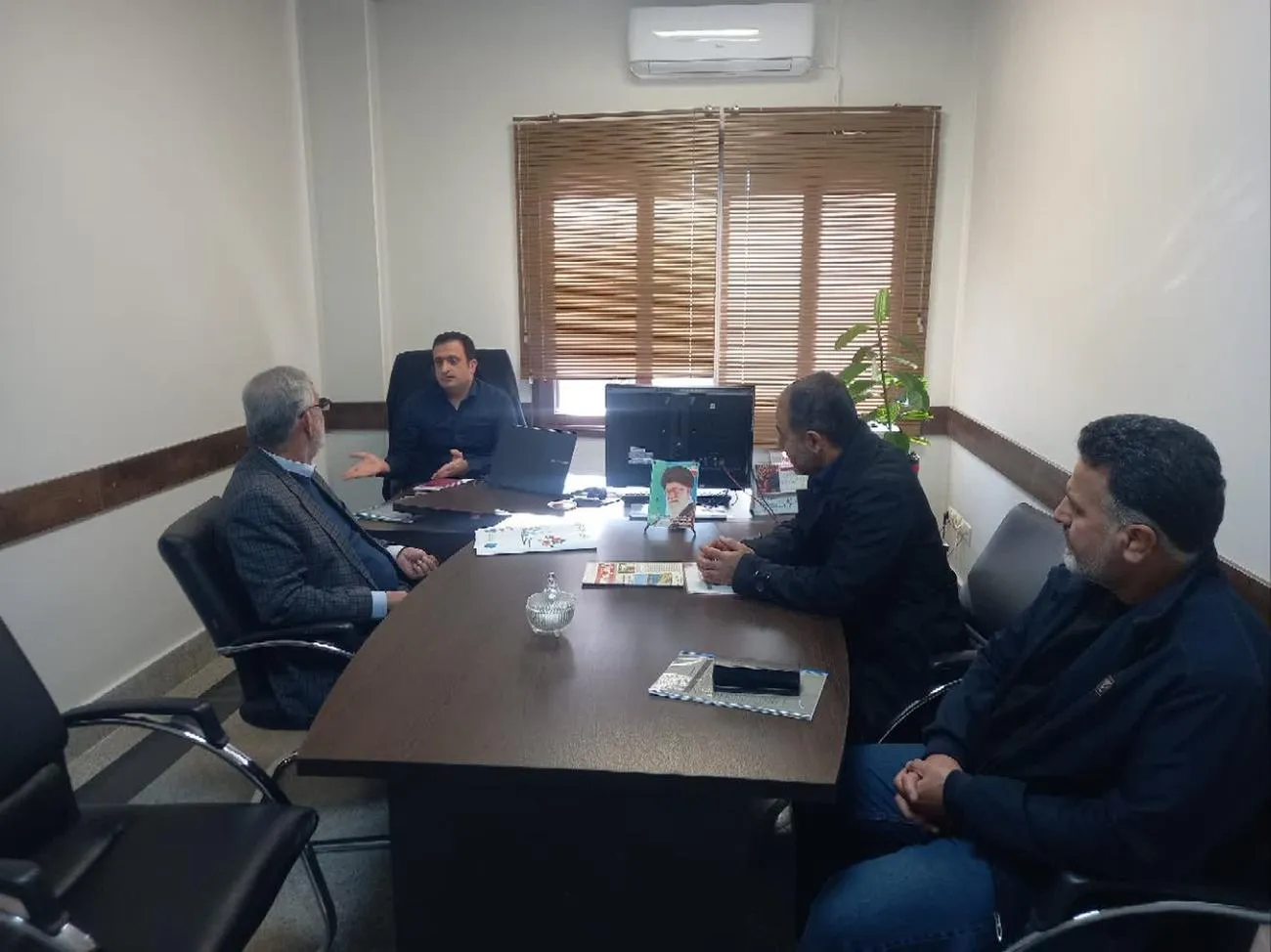 جلسه بررسی روند اجرای برنامه‌های مرتبط با ترویج فرهنگ نماز در گلستان برگزار شد