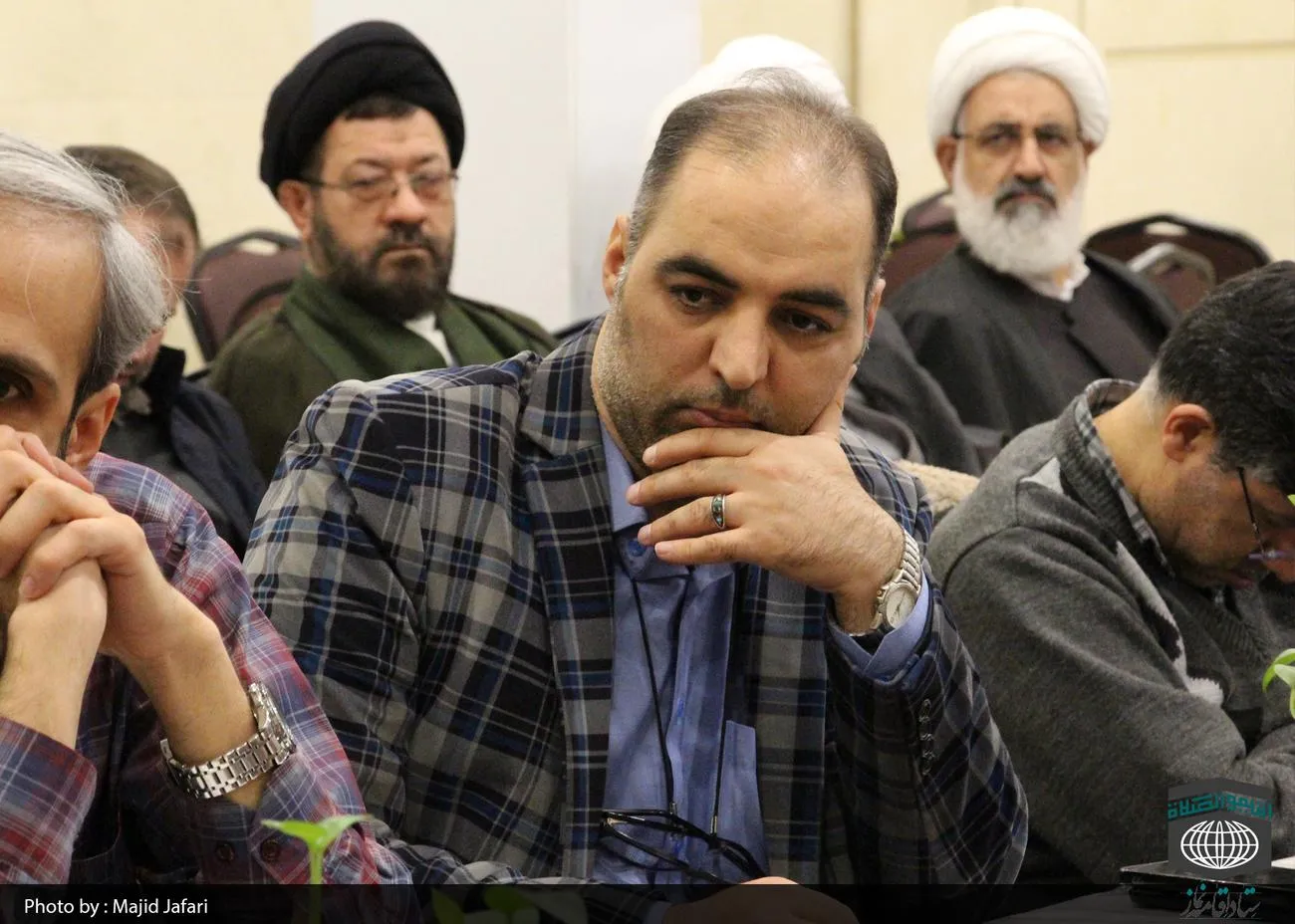 چهارمین نشست فصلی دبیران اقامه نماز ادارات و دانشگاه های قم در مشهد مقدس برگزار شد
