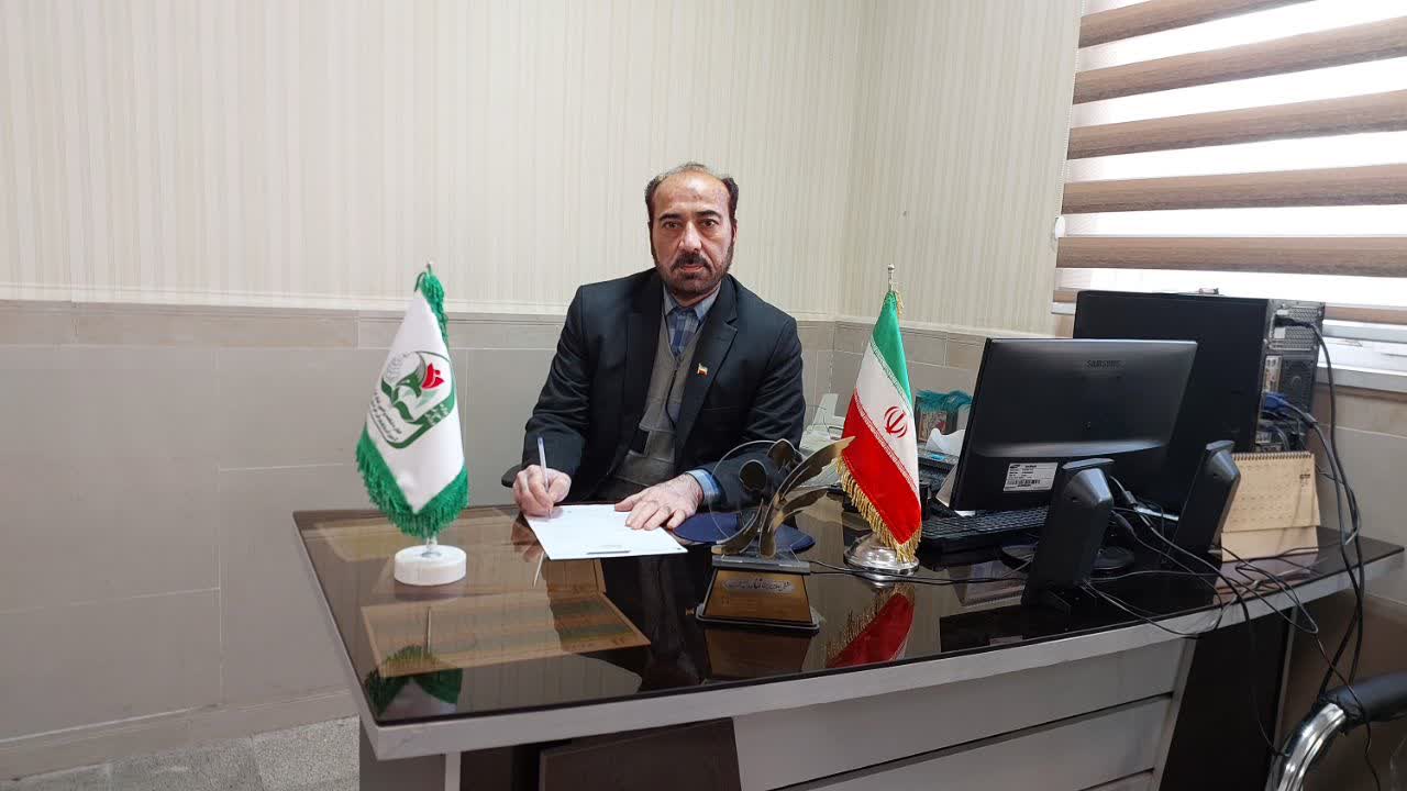 نماز حلقه اتصال بنده به حضرت حق می باشد/اقامه نماز جماعت و احترام به امام ولایت پذیری را تقویت می کند