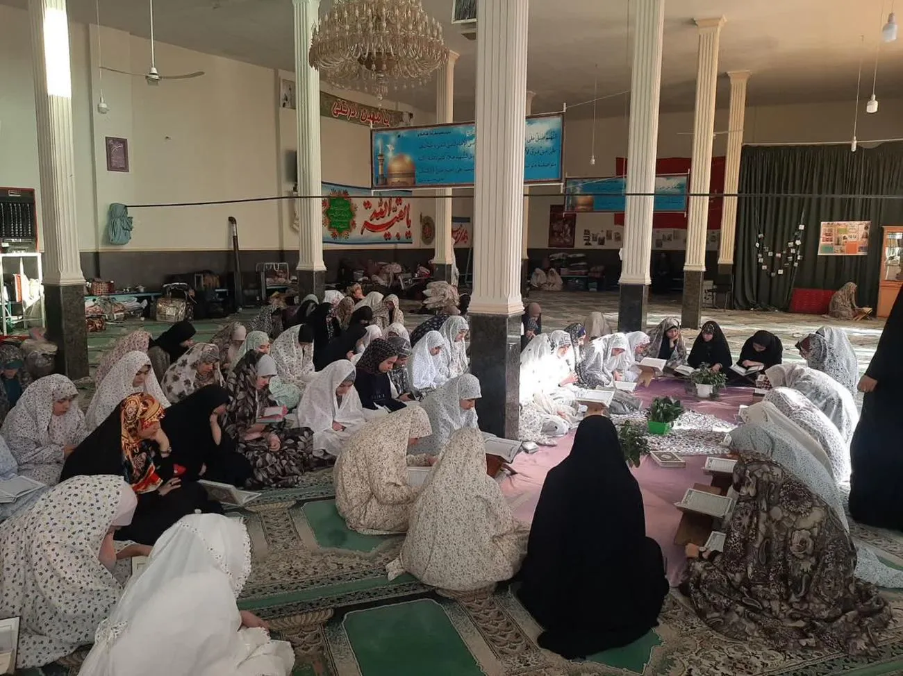 مراسم معنوی اعتکاف در مساجد استان مرکزی