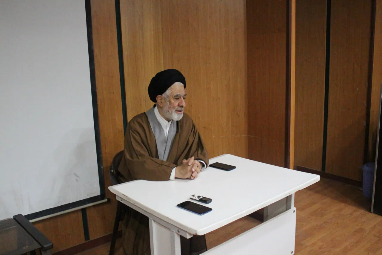 جلسه شورای اقامه نماز دانشگاه آزاد اسلامی تاکستان برگزار شد