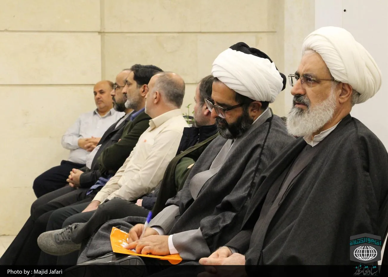 چهارمین نشست فصلی دبیران اقامه نماز ادارات و دانشگاه های قم در مشهد مقدس برگزار شد