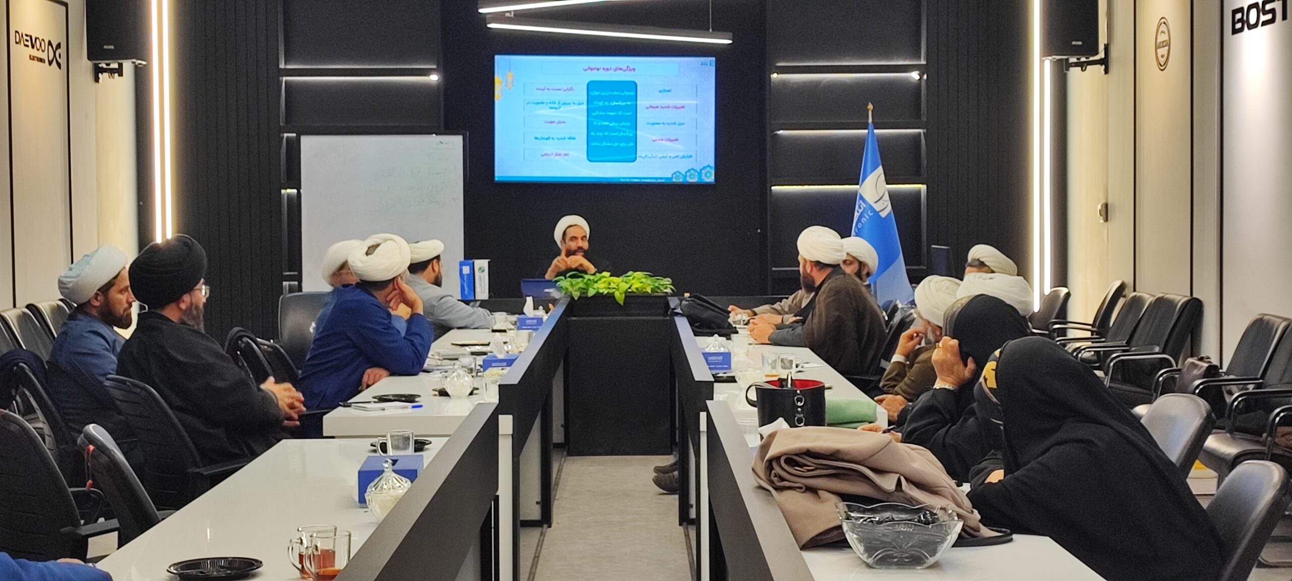 دوره آموزش نماز ویژه روحانیون گروه صنعتی انتخاب اصفهان