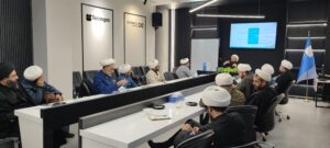 دوره آموزش نماز ویژه روحانیون گروه صنعتی انتخاب اصفهان