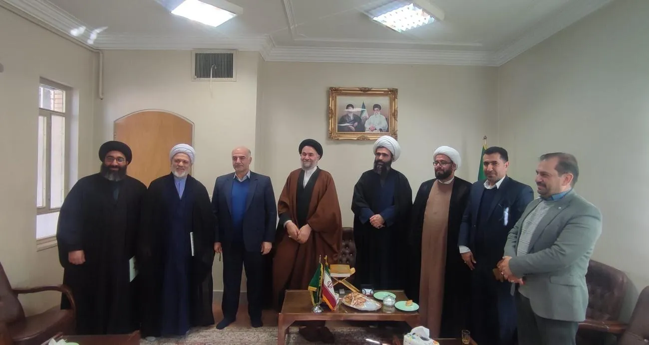 مراسم معارفه دبیر ستاد اقامه نماز بروجرد با حضور مسئولان استانی