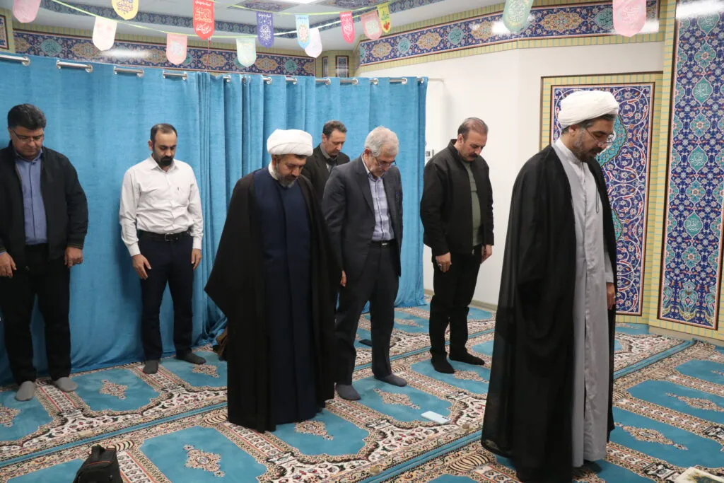جلسه شورای اقامه نماز اداره کل پزشکی قانونی زنجان برگزار شد