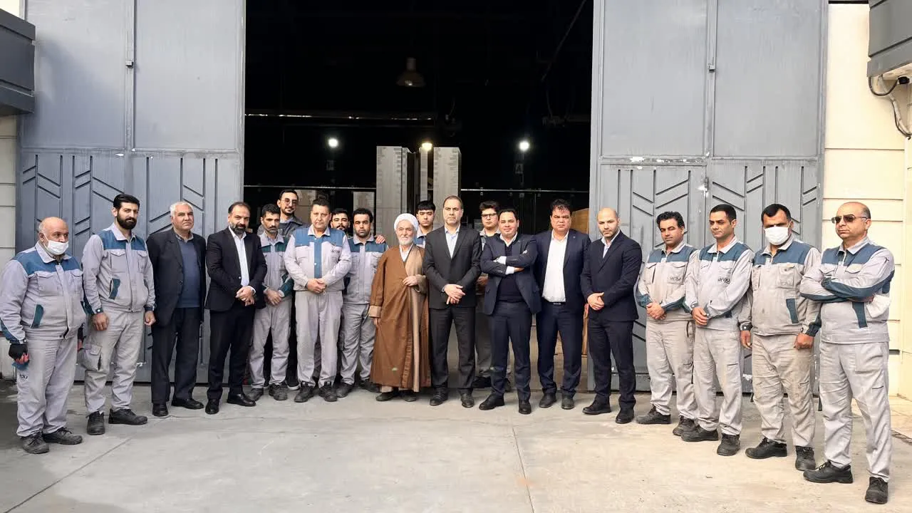 از مرکز کارگری کارگاه رادیران بازدید شد
