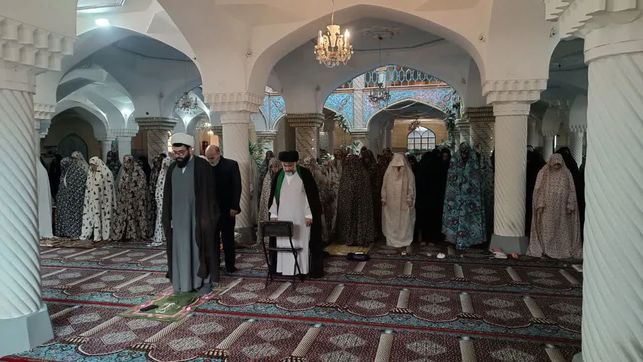 برگزاری نماز جماعت و برنامه‌های فرهنگی در مراسم اعتکاف ستاد اقامه نماز استان کردستان