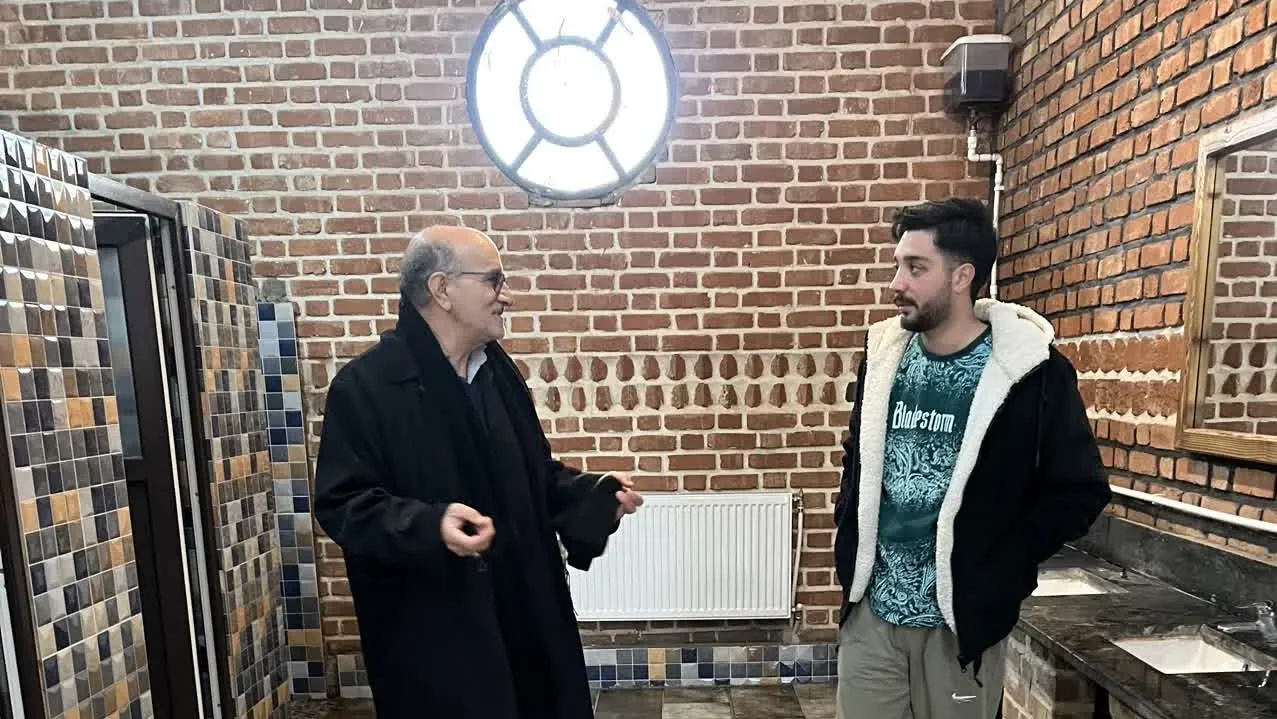 مدیر ستاد اقامه نماز استان کردستان از نمازخانههای بینراهی دهگلان و قروه بازدید کرد