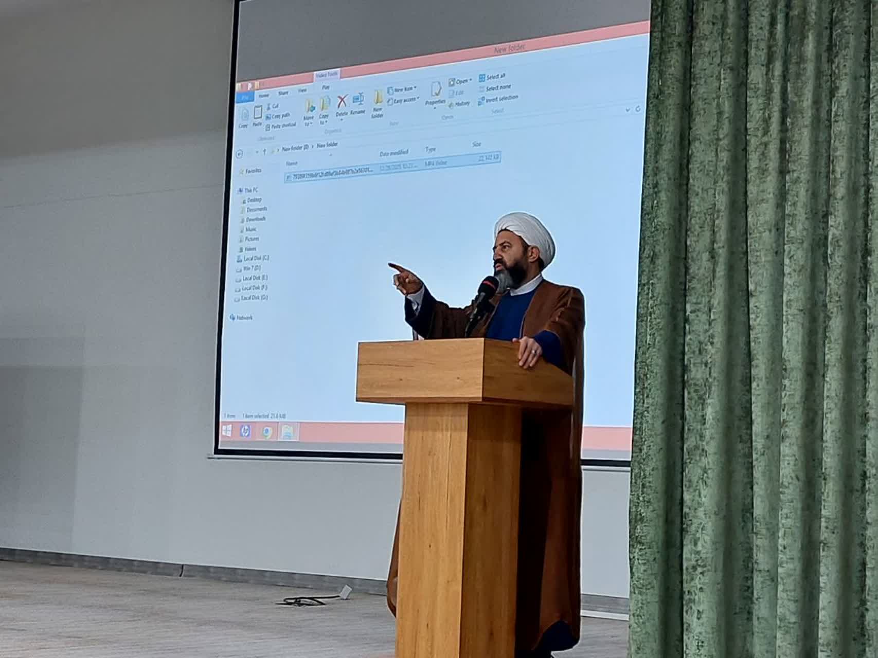 نمازیاران مدارس ناحیه یک اصفهان