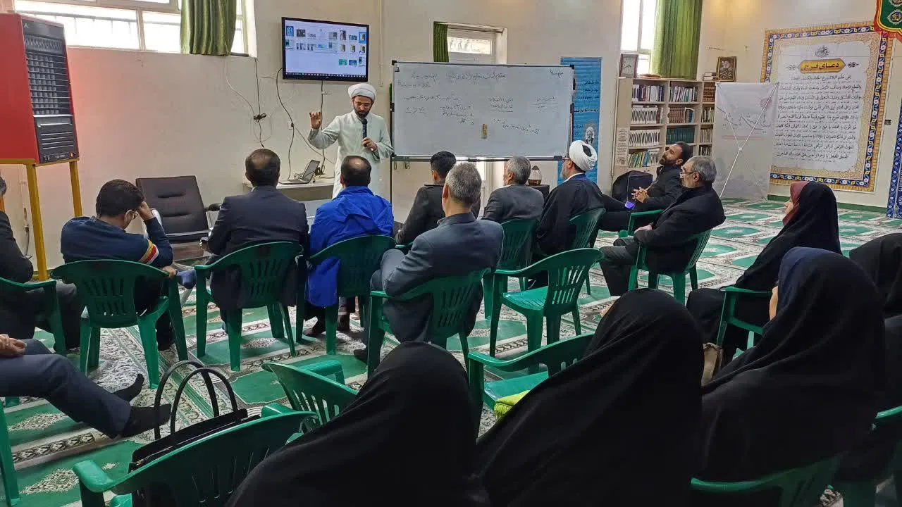 دوره توانمندسازی اساتید دانشگاه فرهنگیان «طرح عروج» در شهرکرد برگزار شد