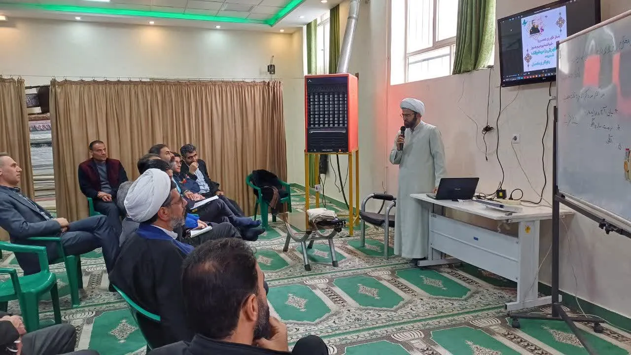 دوره توانمندسازی اساتید دانشگاه فرهنگیان «طرح عروج» در شهرکرد برگزار شد