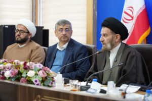 جلسه شورای اقامه نماز استان لرستان در سالن جلسات استانداری با حضور مدیران استانی