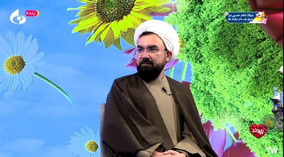 حضور مدیر ستاد اقامه نماز استان در برنامه عیدانه سیمای مرکز سمنان