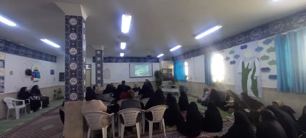 نشست توانمند سازی اولیاء در زمینه دعوت به نماز در مدارس شهرستان بیرجند برگزار شد