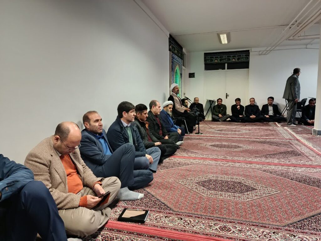 سخنرانی مدیر ستاد اقامه نماز در جمع ذی حسابان دستگاههای دولتی زنجان