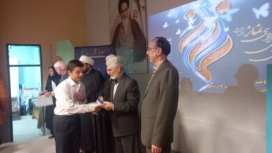 اجلاس نماز دانش‌آموزی ناحیه 2 اردبیل