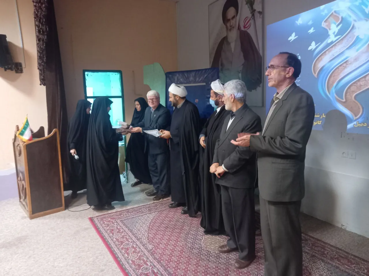 اجلاس نماز دانشآموزی ناحیه 2 اردبیل